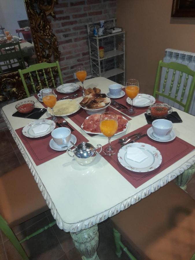 La Posada Del Canario Onís Esterno foto