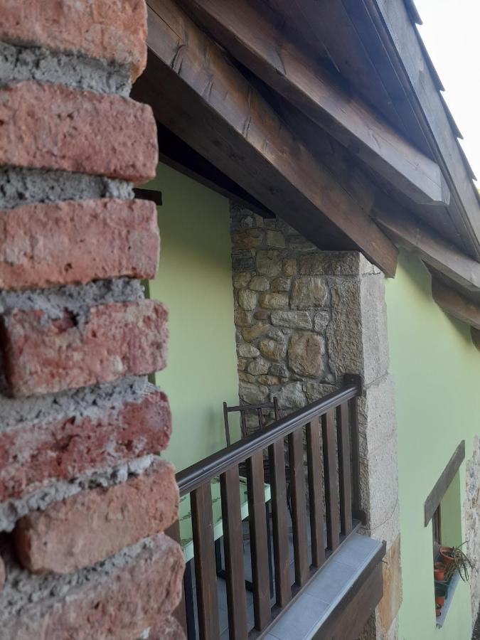 La Posada Del Canario Onís Esterno foto