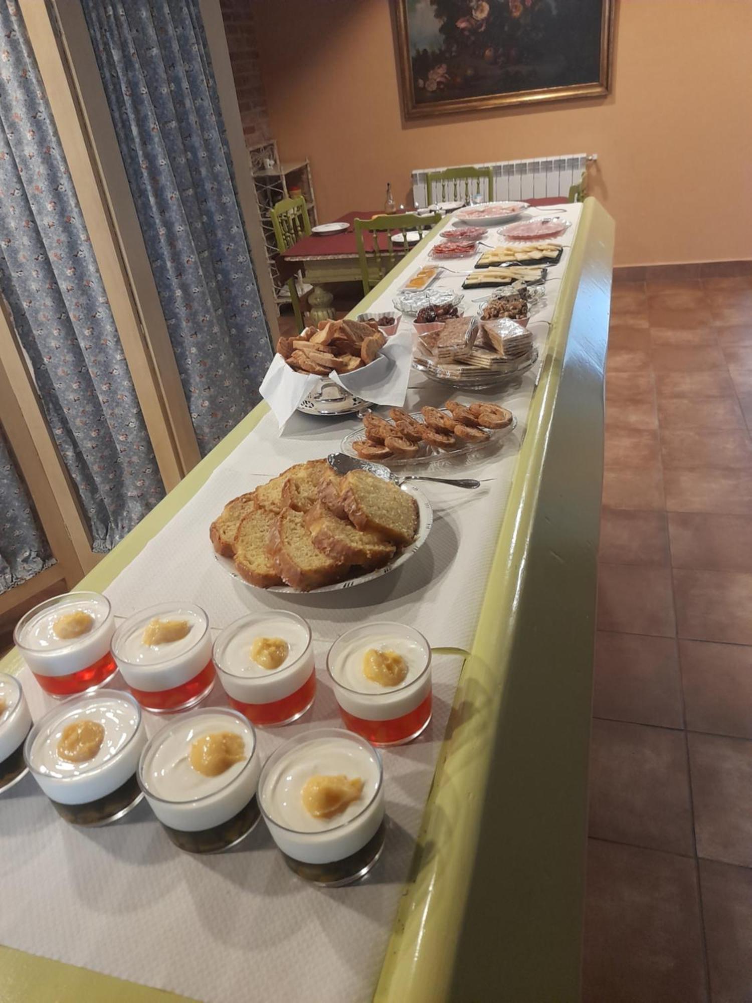 La Posada Del Canario Onís Esterno foto