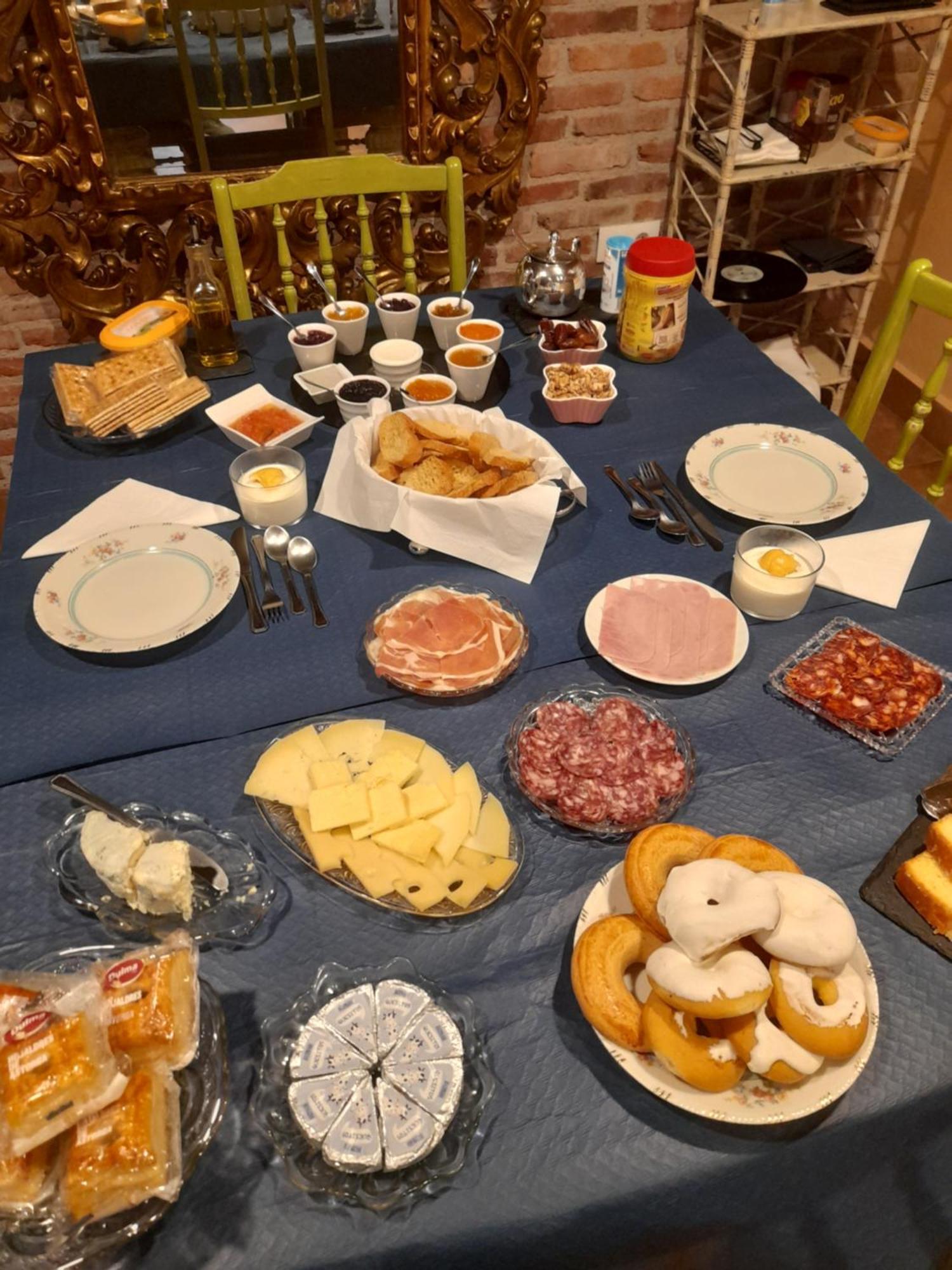 La Posada Del Canario Onís Esterno foto