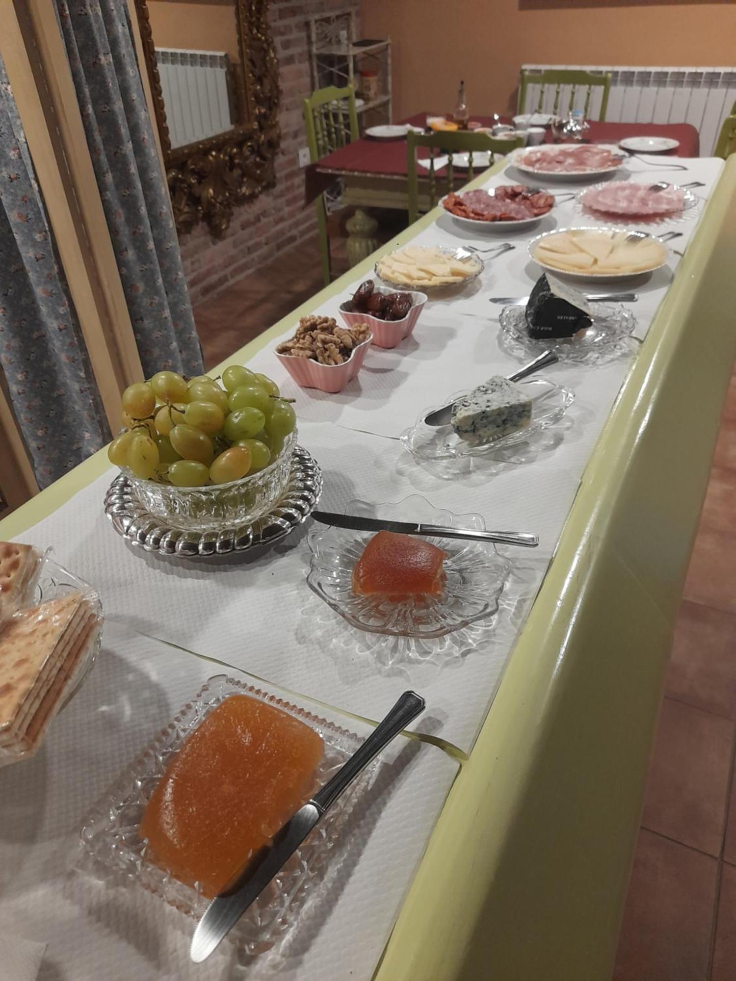 La Posada Del Canario Onís Esterno foto
